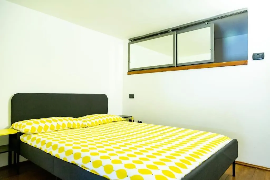 2 Min Da Porta Genova - Elegante Bilocale Apartment Milan 0*,